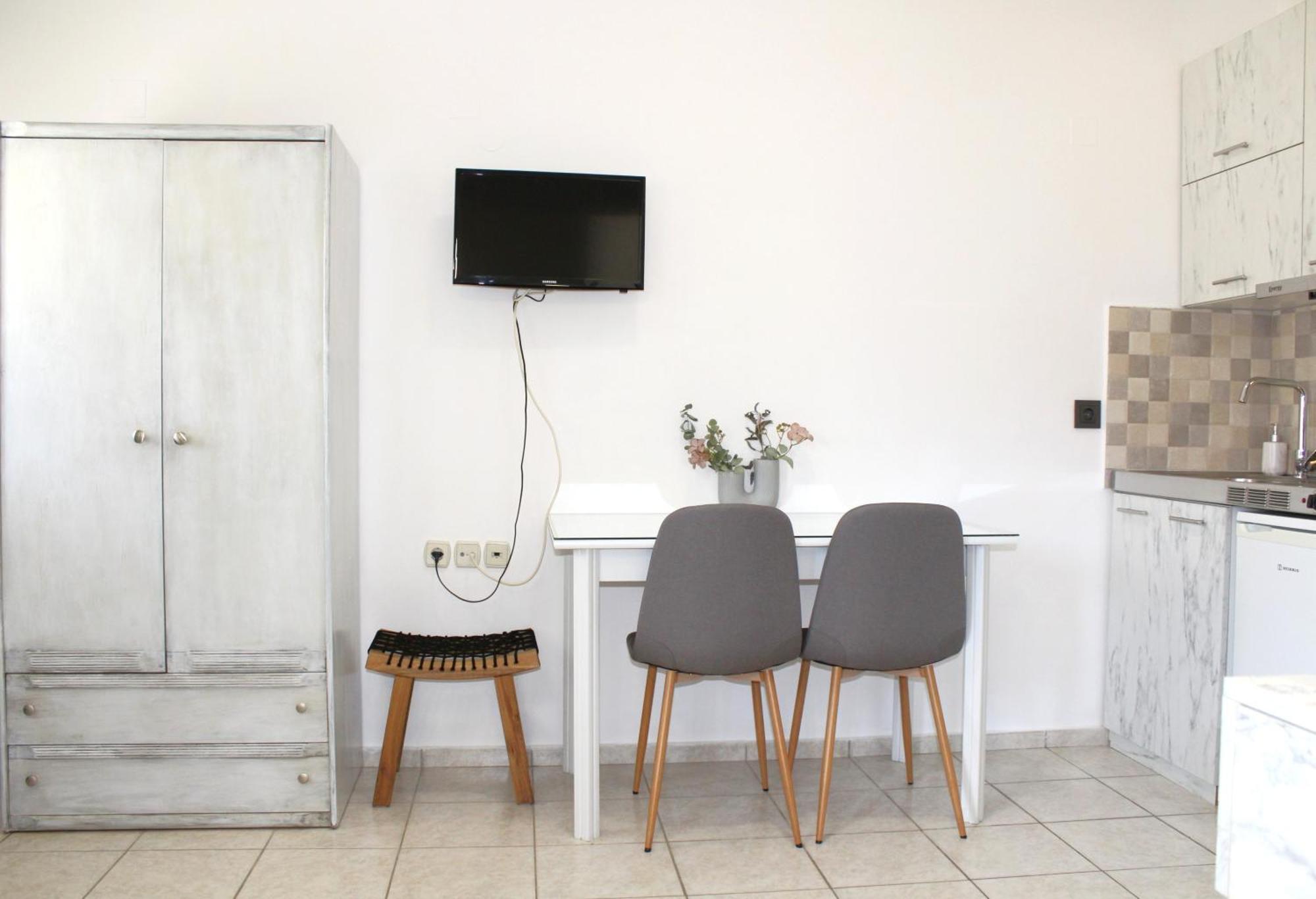 Fissas Rooms Сивота Экстерьер фото